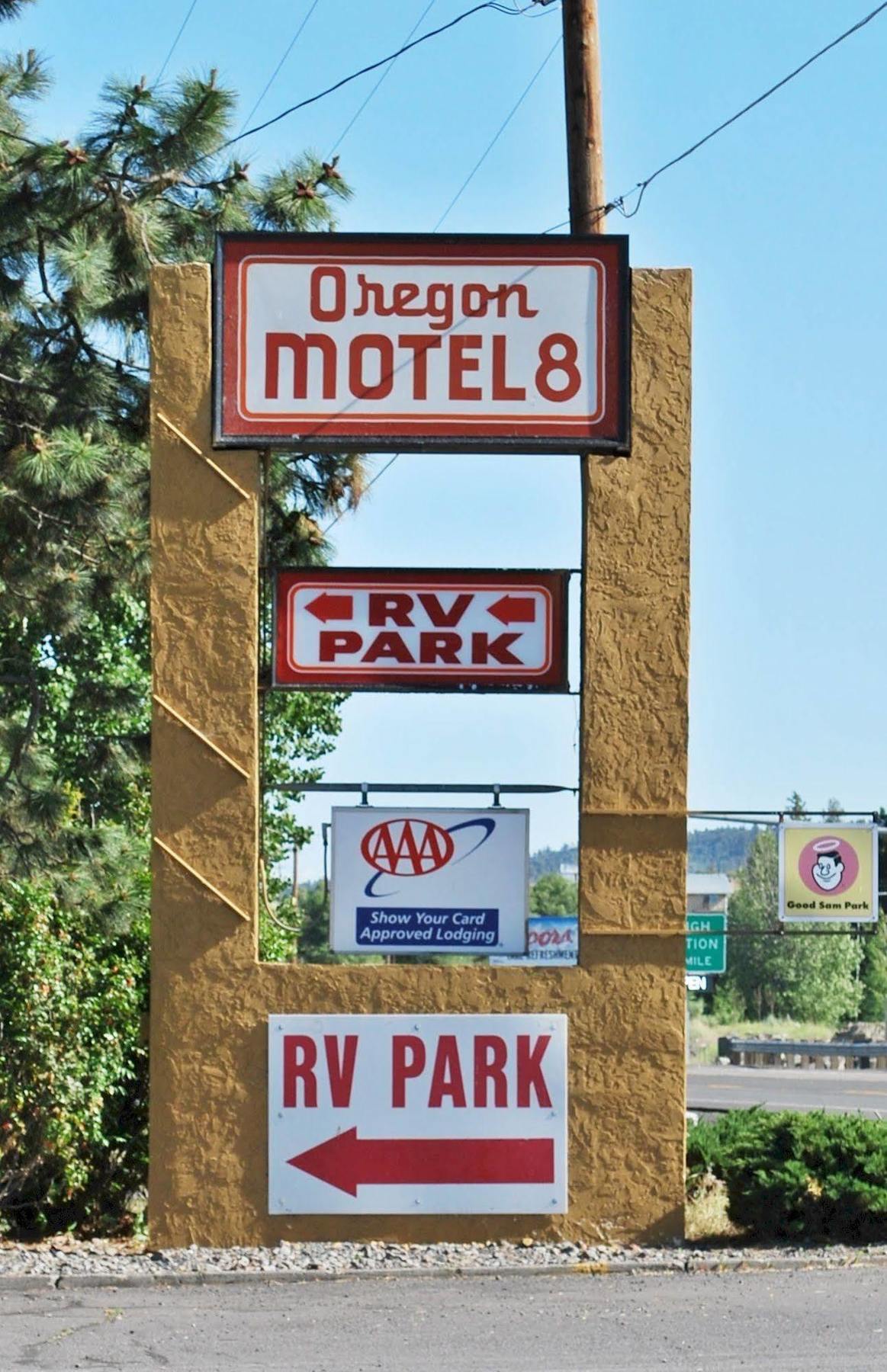 Oregon Motel 8 And Rv Park Klamath Falls Exteriör bild